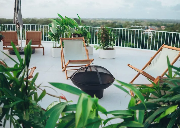Lighthouse Bingin - 360 View Aparthotel Uluwatu